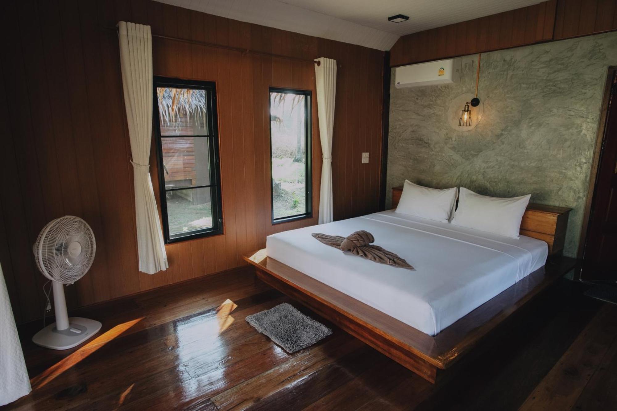 Coco Canopy Boutique Resort Koh Jum Exterior foto
